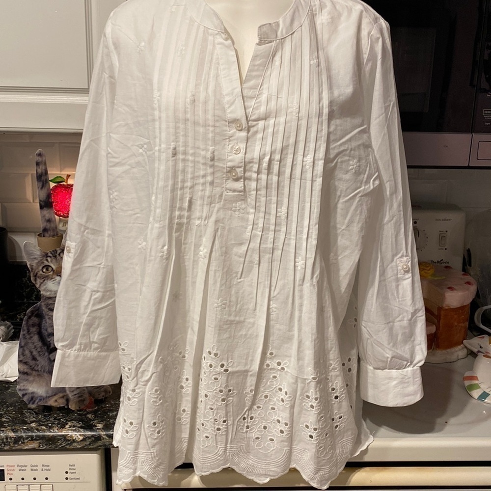 I womens American Sweetheart casual solid white long sleeve plus size top XXL